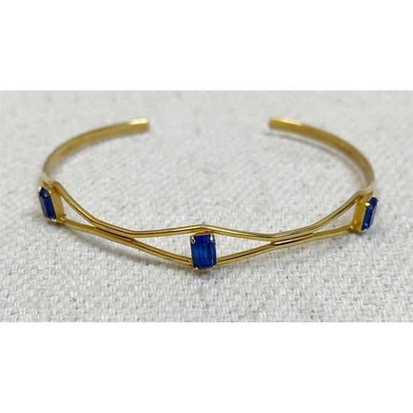 Gold tone delicate Blue emerald cut rhinestone cuff bracelet - Picture 2 of 3